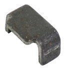 Bovenaanzicht van een grijze metalen tegenhouder – met een gebogen rand en zonder montagegaten.