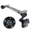 Vooraanzicht van de Schlegl aanhangwagenas – 750kg capaciteit, 1200mm lengte, 5x112 boutpatroon, gegalvaniseerd.