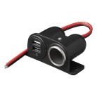 Armaturhus-Cigarettænderudtag – sort og rød med 2 x USB-porte og indikatorlys, set forfra.