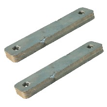 Plaques adaptatrices KA15 – vue de dessus – en acier galvanisé gris avec deux trous de montage pour rehausse de 15 mm.