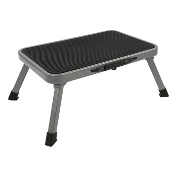 Klapptritt – Frontansicht mit rutschfester Oberfläche und klappbarem Design in Schwarz und Grau.