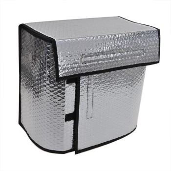 Couvercle de batterie thermique – vue de face – en aluminium argenté avec isolation à bulles et accès latéral ouvert.