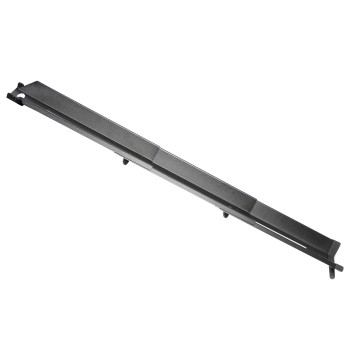 Auffahrrampe für Hapro Fahrradträger – Draufsicht mit langer, flacher Oberfläche und schlitzen im schwarzen Design.