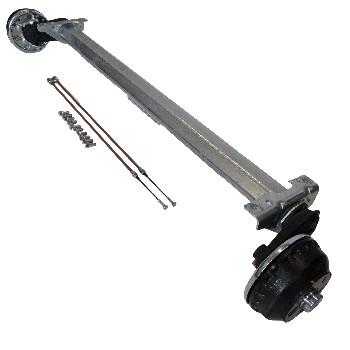 Alko Anhängerachse Compact gebremst – schrägansicht mit silberner Oberfläche und mehreren Montageschrauben.