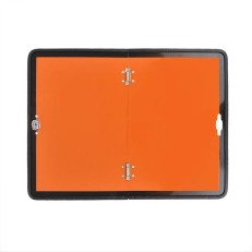 Foldbart advarselsskilt i aluminium til farligt gods – orange og sort med reflekterende kantbeskyttelse og drejelukning.