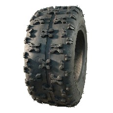 Viistosta näkymä KINGS TIRE V-8505 – musta rengas lumilingolle, jossa on lumelle suunniteltu kuviointi.