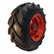 Zijaanzicht van het complete wiel 16x6.50-8 KINGS TIRE V-8501 – zwarte band met rode stalen velg.