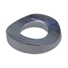 Halvrund skive i galvaniseret stål – Ø 13 mm, ca. 25 mm udvendig diameter, vinkelperspektiv.