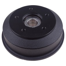 Tamburo freno angolato – adatto a BPW, colore nero con finitura verniciata e sede cuscinetto da 13mm.