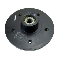 Alko wheel hub – top view showing central hub, five mounting holes, and a painted black and gray finish.