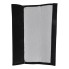 Vue de face – coussinets de ceinture de sécurité noirs et blancs avec rembourrage doux et fermeture velcro.