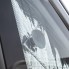 Termomåttesæt til Volkswagen Caddy – sideperspektiv med sugekop og reflekterende overflade i sølv og sort.