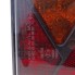 Vooraanzicht van een LED-achterlicht – met geïntegreerde kentekenplaatverlichting en LED Can Bus Controller in rood en...