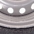 Détail de la roue complète 13 pouces – jante 6Jx13 en gris avec 5 trous de montage et motif 5x112.